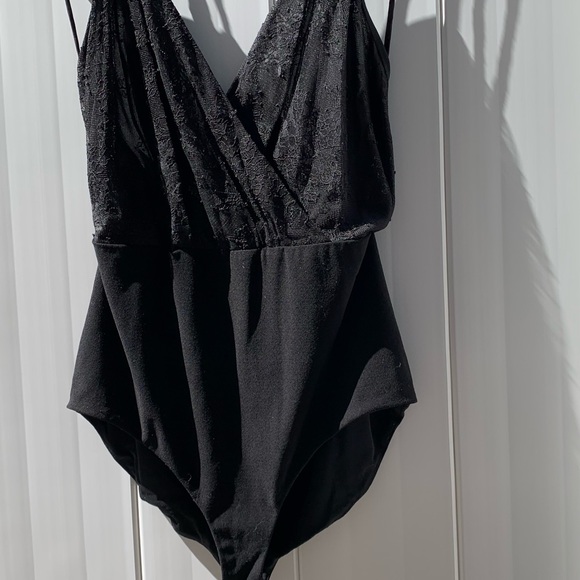 Alice + Olivia ballerina bodysuit - Picture 2 of 4